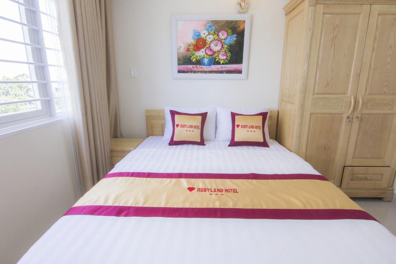 Ruby Land Hotel Вунгтау Экстерьер фото