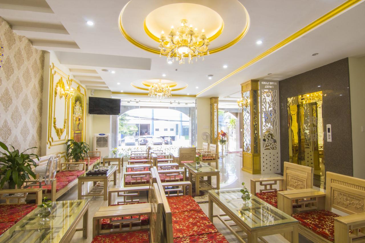 Ruby Land Hotel Вунгтау Экстерьер фото