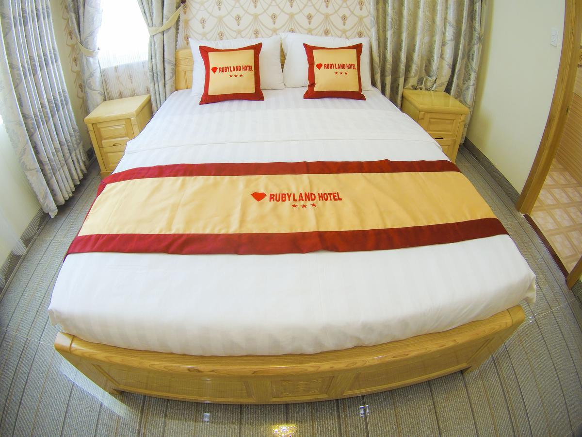 Ruby Land Hotel Вунгтау Экстерьер фото